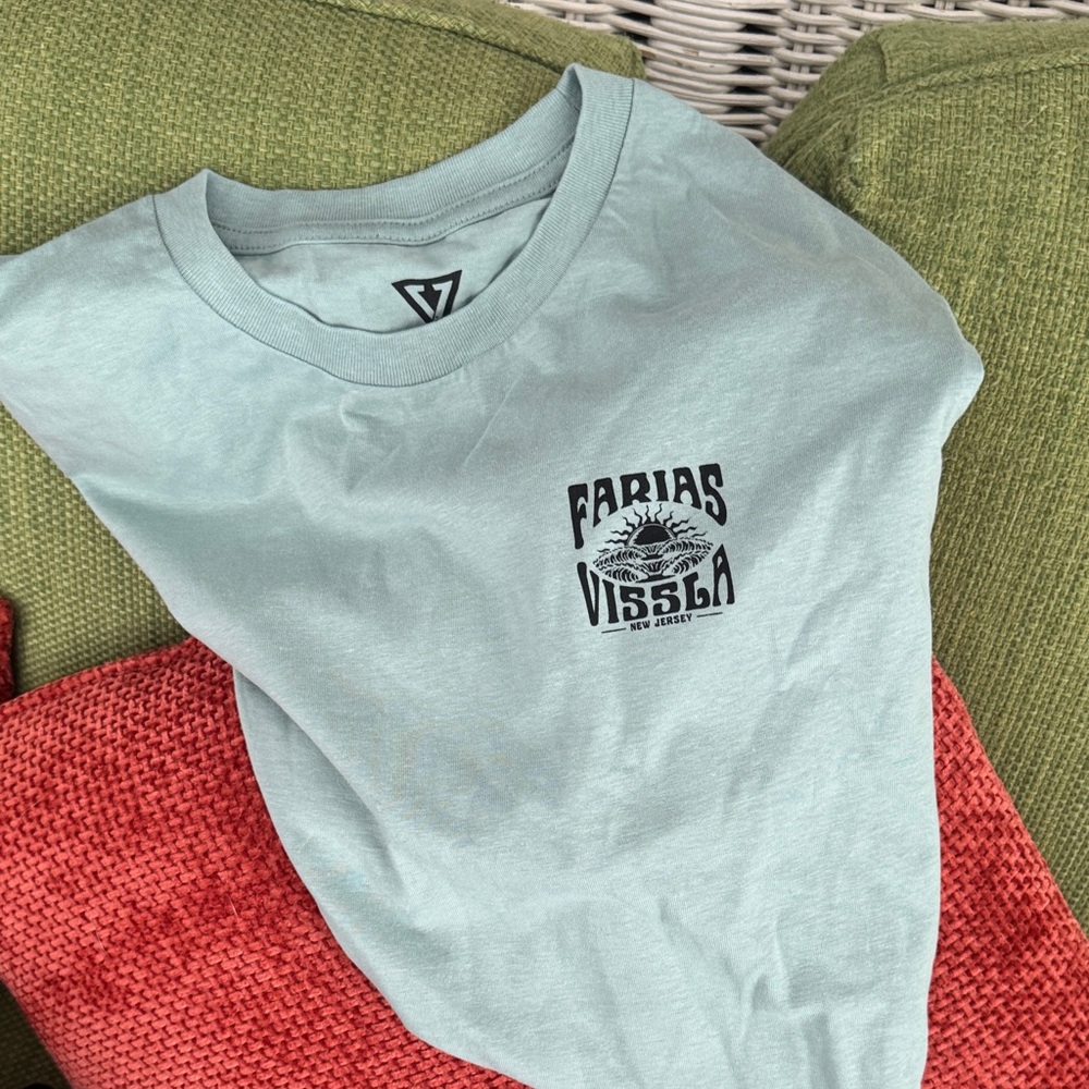 VISSLA Light Mint Graphic Tee with Black Logo